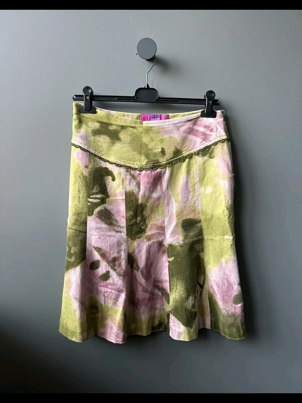 Angelo Marani Glam Skirt Size 42 Olive Green & Light Pink Tie-Dye A-Line Skirt